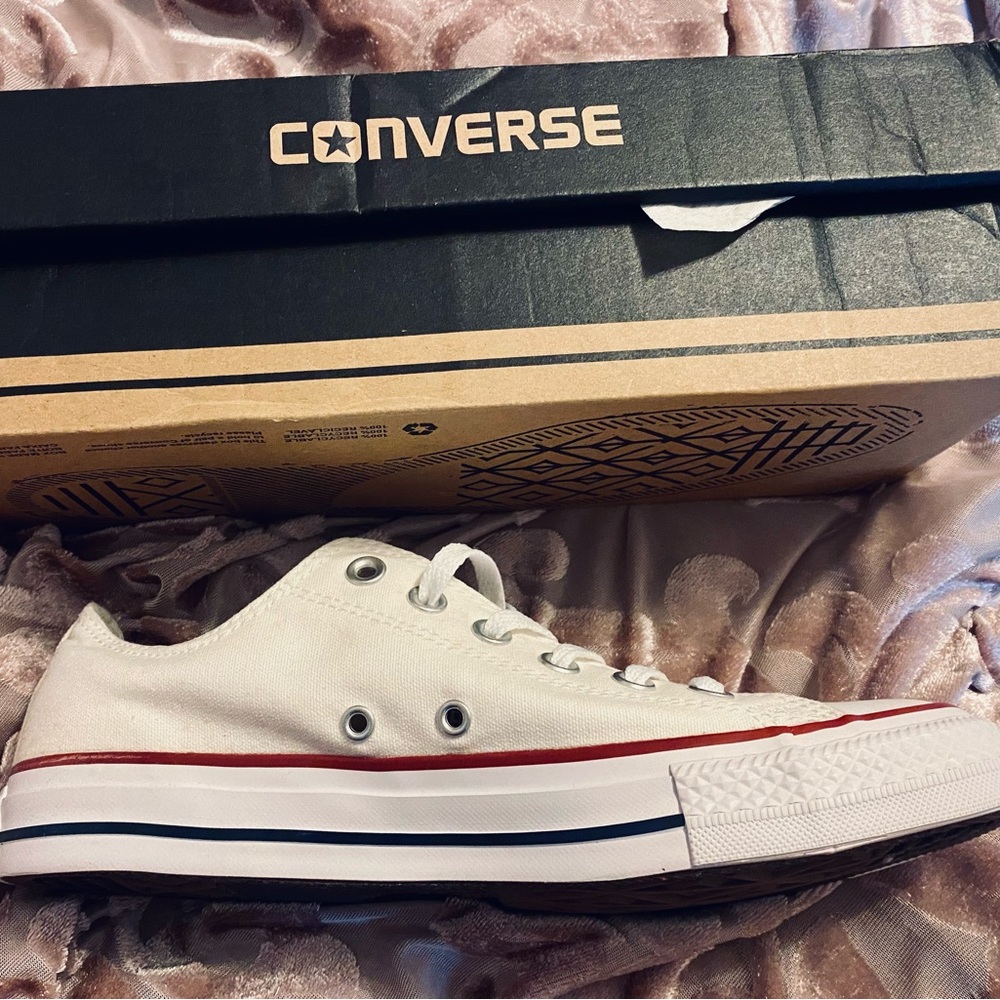 White Low Top Converse *Never Worn, New in Box*